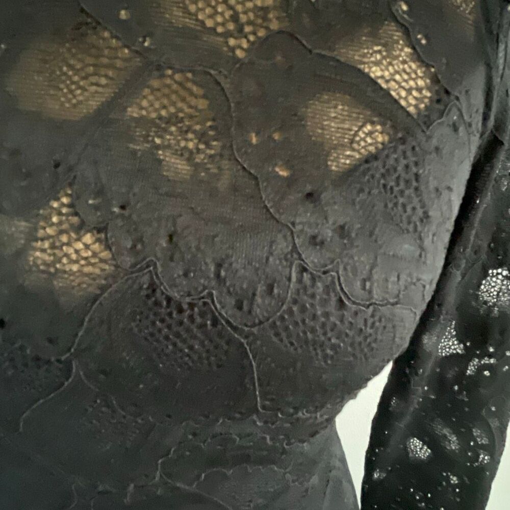 EUC Bebe Lace Long Sleeve High Neck Open Back Bodycon Black Mini Dress XS - Picture 6 of 11